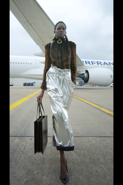 Look 16
